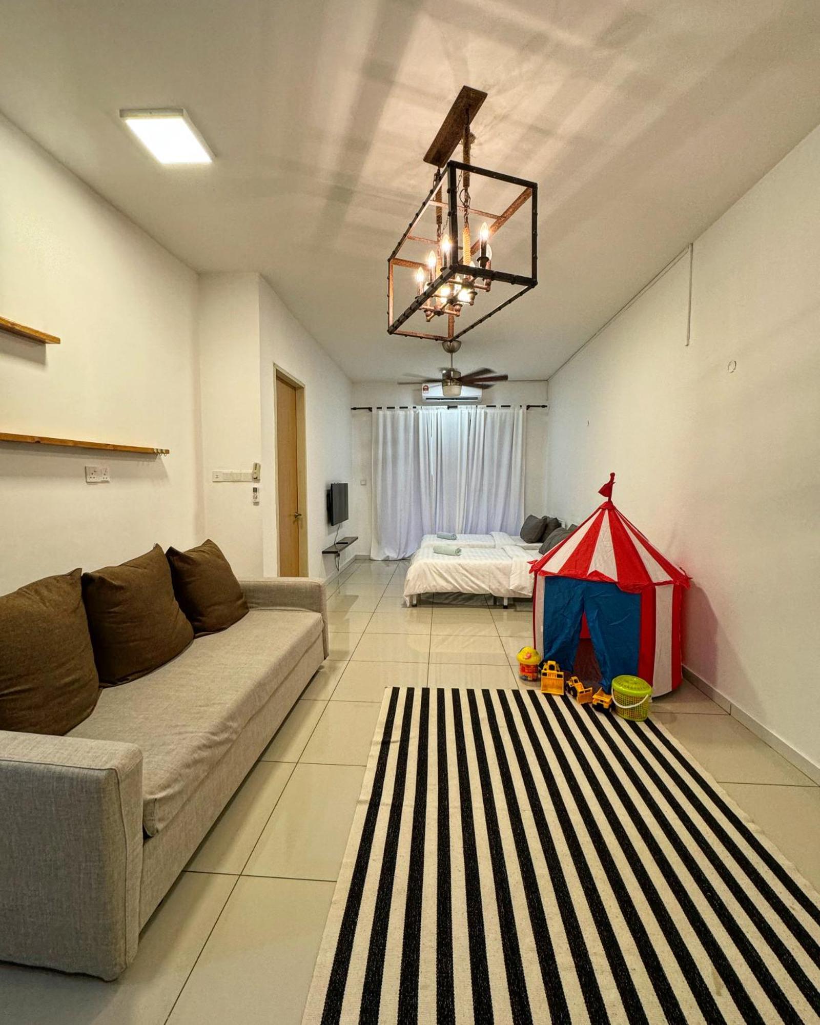 Apartment The Borneo - Group Of 6 Guest